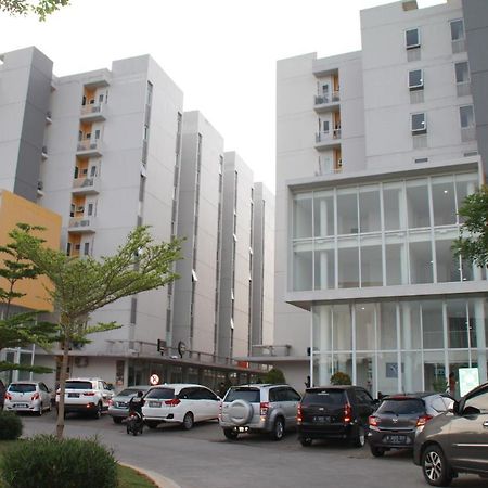 Nature Inn Aeropolis Ar3 Тангеранг Экстерьер фото