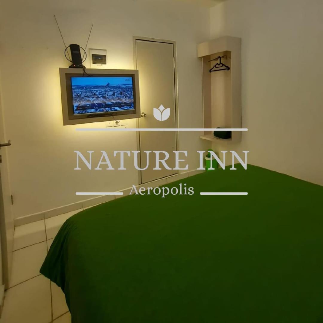 Nature Inn Aeropolis Ar3 Тангеранг Экстерьер фото